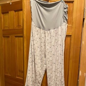 Maternity pajama set